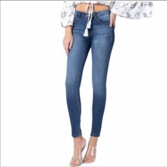 KanCan Skinny Mid Rise Stretch Jeans - 11/29 - Picture 1 of 9
